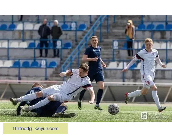 布雷斯特阵型调整为球队带来新希望，战术创新表现亮眼