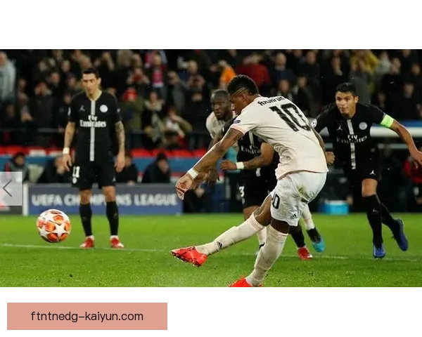 赖斯战术适应成关键，灵活多变助球队逆转局势，表现亮眼