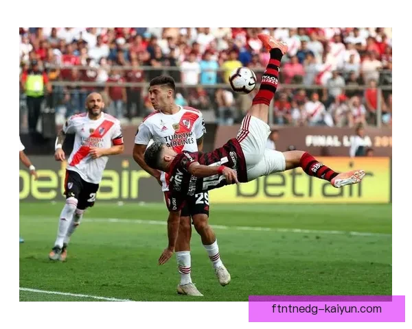 南美足球比赛风格独特，技术细腻与身体对抗兼备，受全球球迷关注