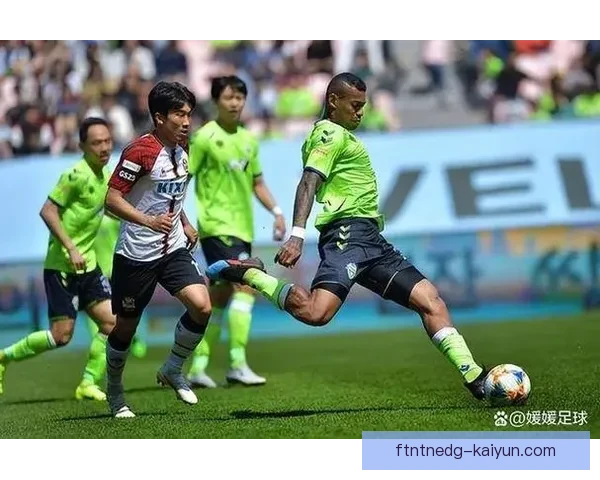 恰尔汗奥卢最佳位置分析，状态回暖助球队战术优化